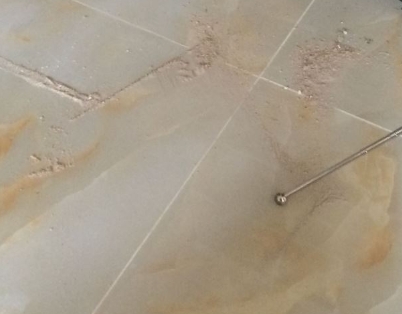 尧都瓷砖空鼓维修公司分享粘合剂选择不当在瓷砖铺贴过程中可能导致以下问题